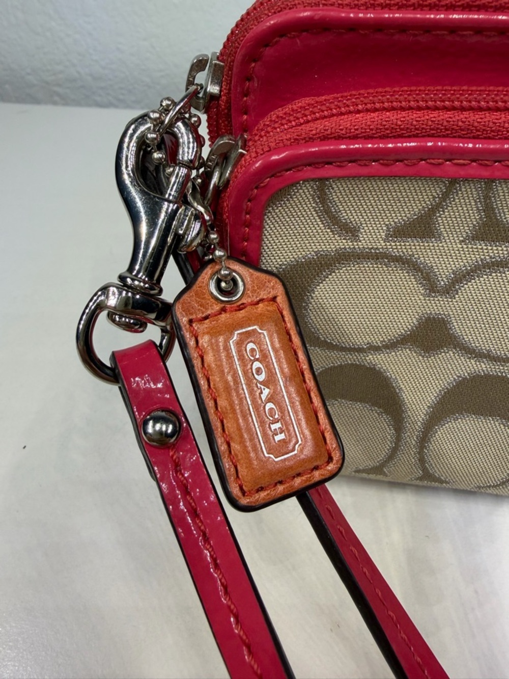 Coach Signature C’s Canvas Wristlet with Pink Trim - Picture 5 of 13